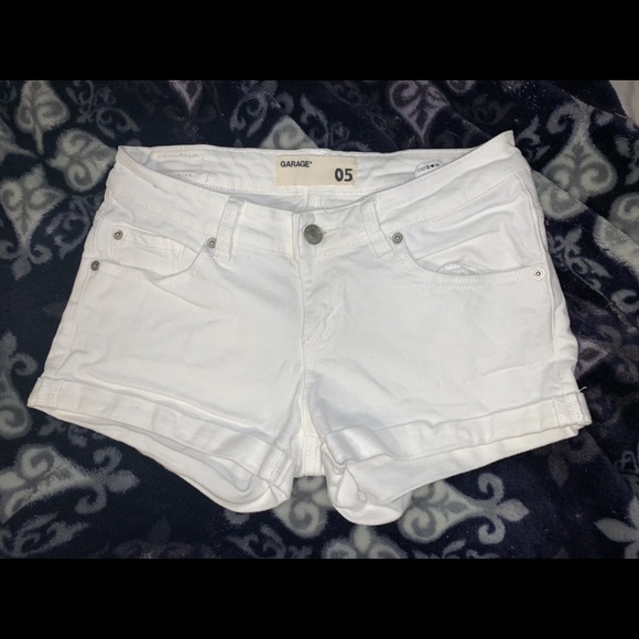 Garage White Denim Shorts - Picture 1 of 4